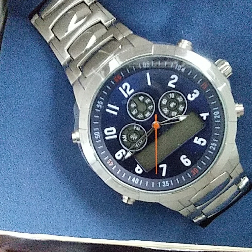 Avon men's Analog- digital Chronograph Link Watch